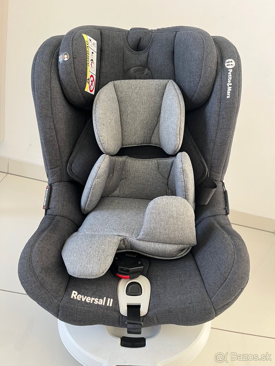 PETITE&MARS Autosedačka Reversal II Isofix Grey (0-18 kg)