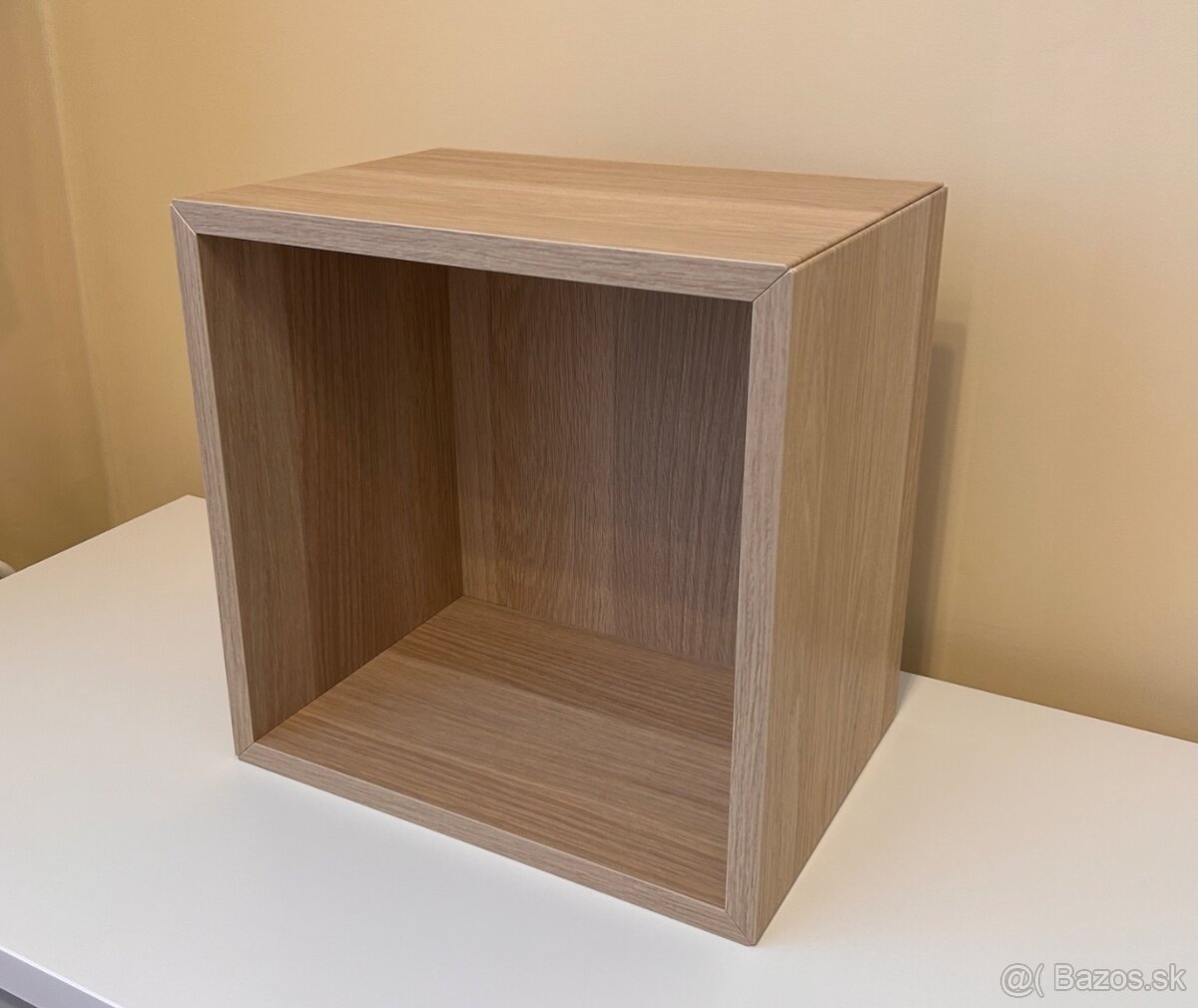 Polica EKET, vzor bielo morený dub, 35x25x35 cm