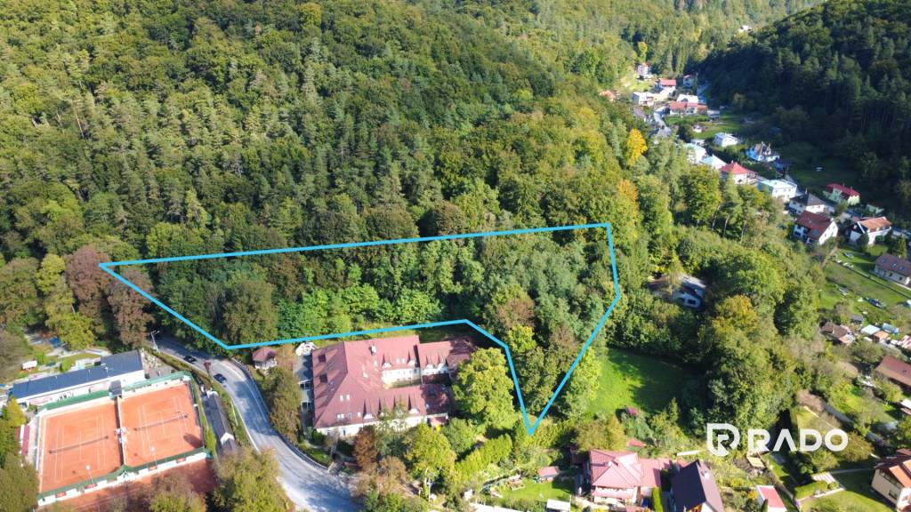 RADO | Pozemok blízko kúpeľného parku Trenčianske Teplice