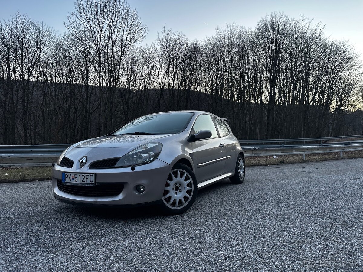 Renault Clio 2.0 197 rs sport