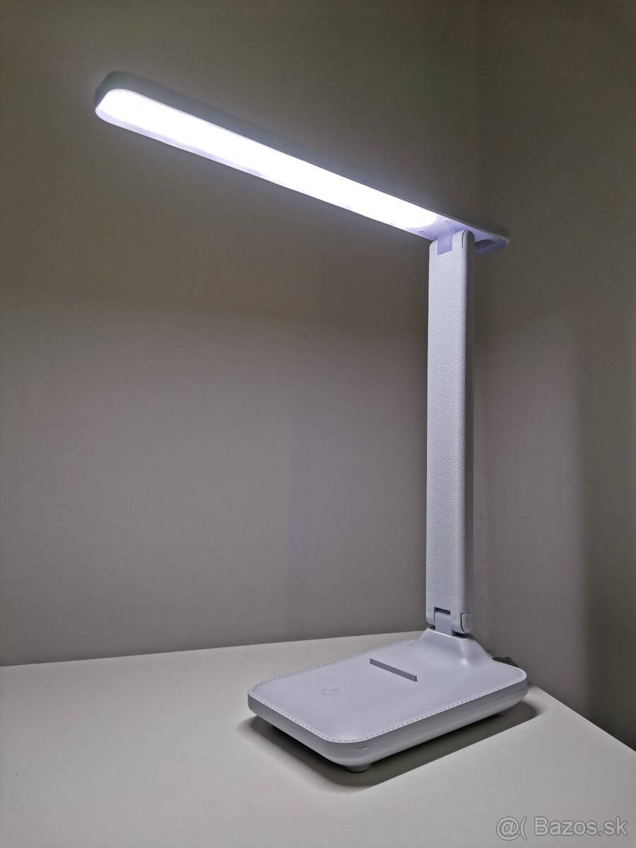 Nová stolná LED lampa