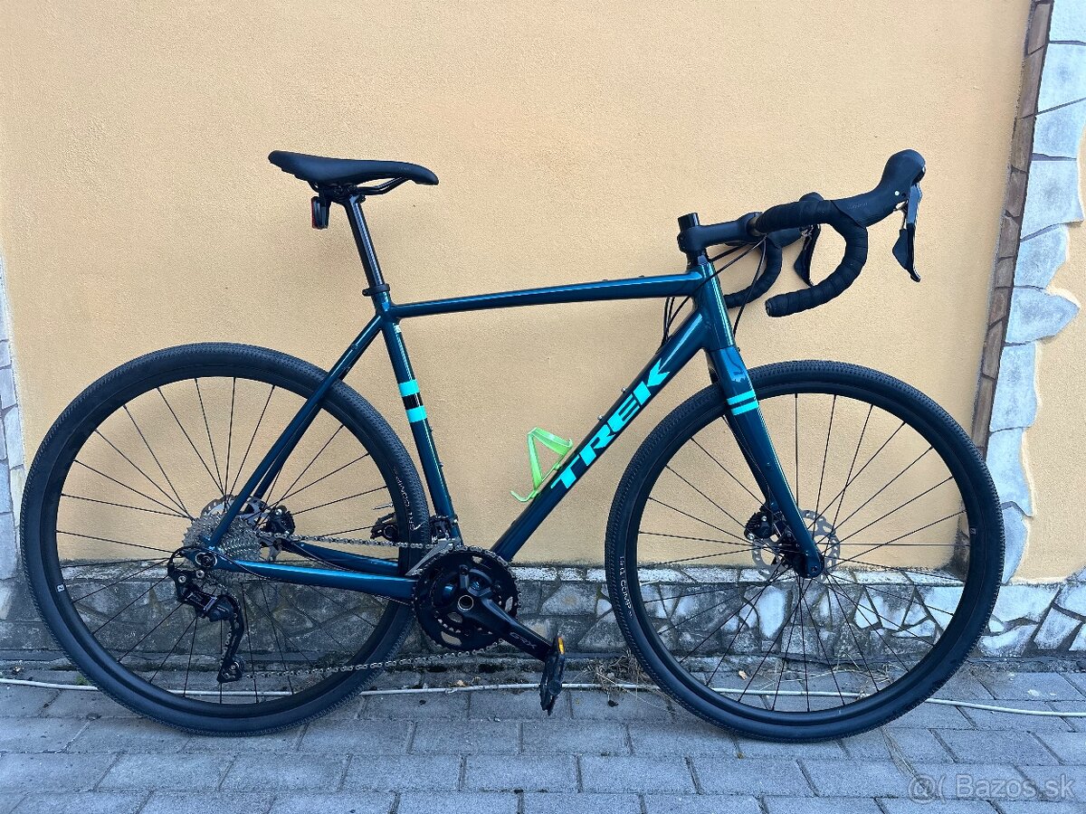 Trek Checkpoint ALR 4