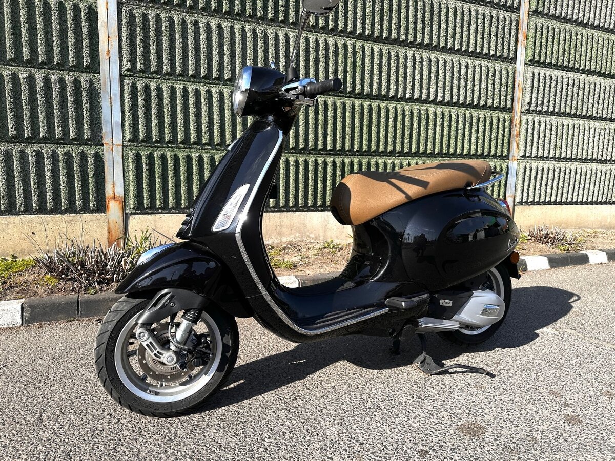 Vespa Primavera 125 i ABS zálohované do 26,4,2025