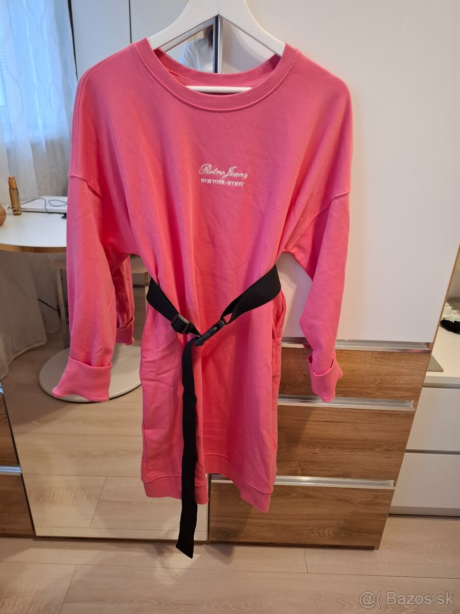 Predam damske znackove MIKINOVE SATY - Retro Jeans