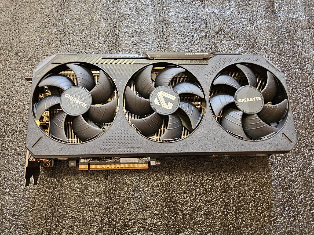 Gigabyte Gaming OC RX 9070 XT 16GB