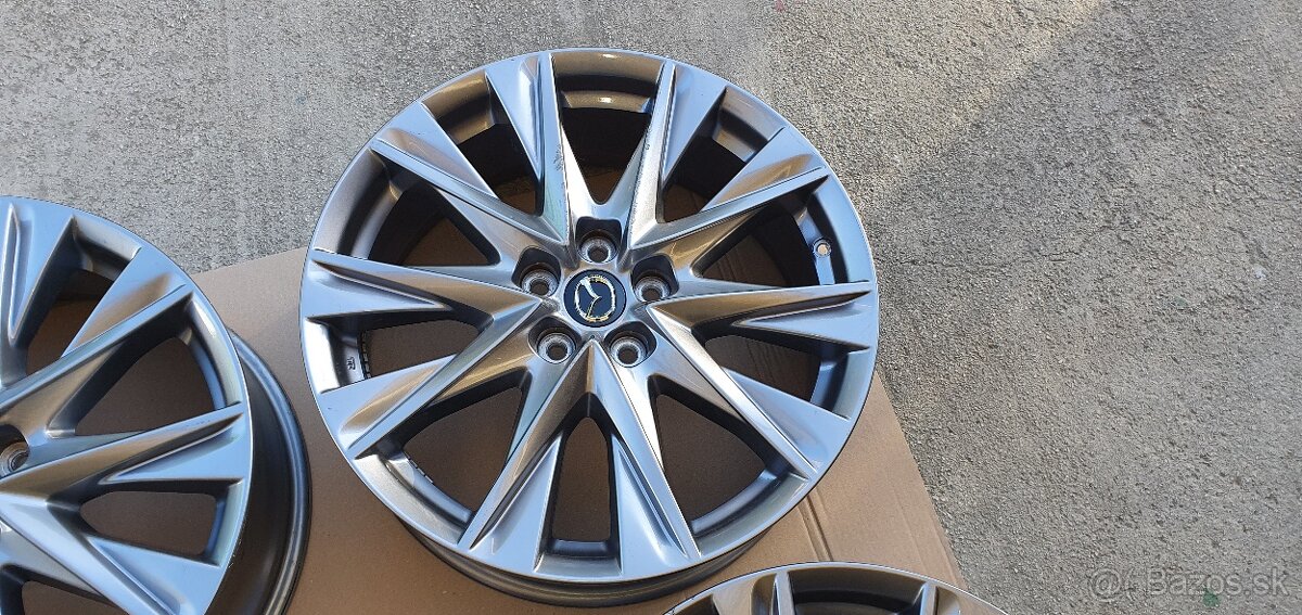 Cx-5 cx-30 cx-7 tucson quashkai sorento 5x114,3 r19 crv gh
