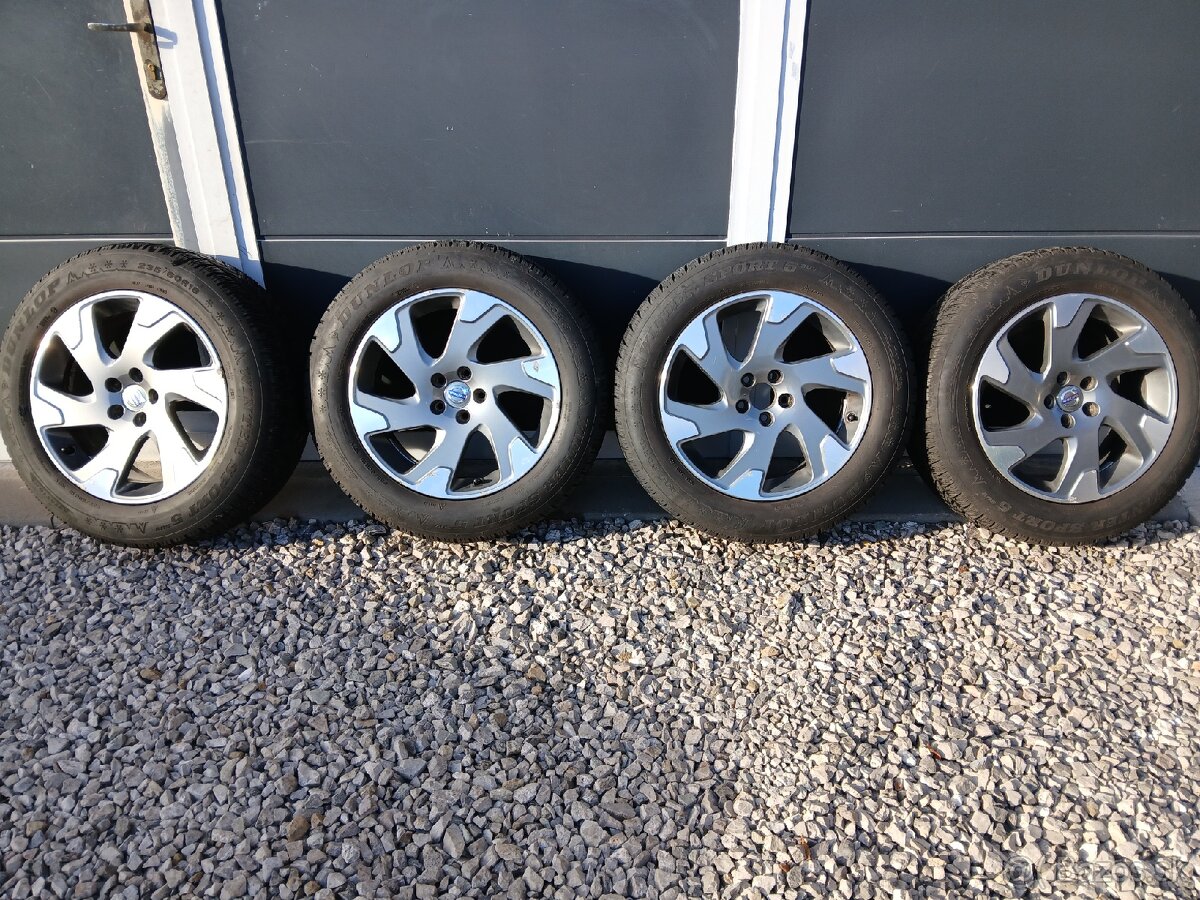 Predám alu.disky org.VOLVO na zimných pneu