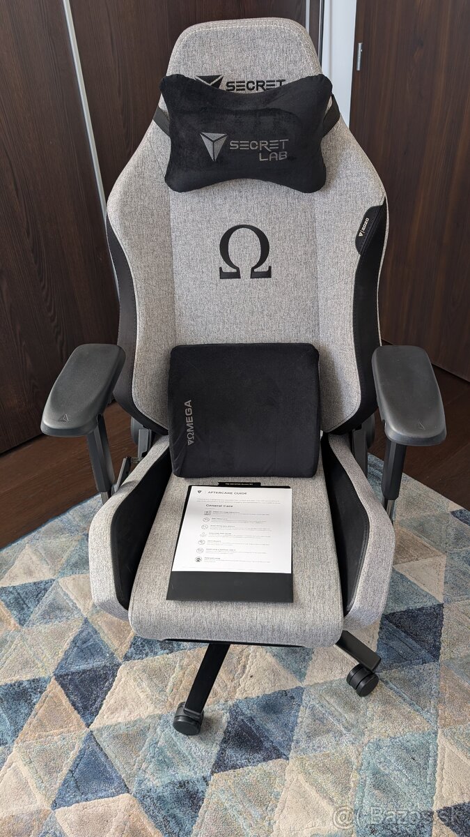 SECRETLAB Omega 2020 Gaming chair