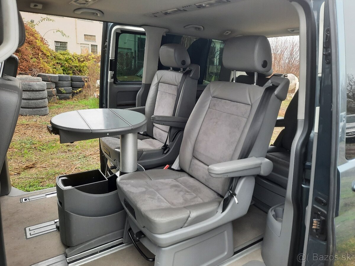 Kozeny interier Volkswagen T5 Multivan 6 sedaciek komplet.