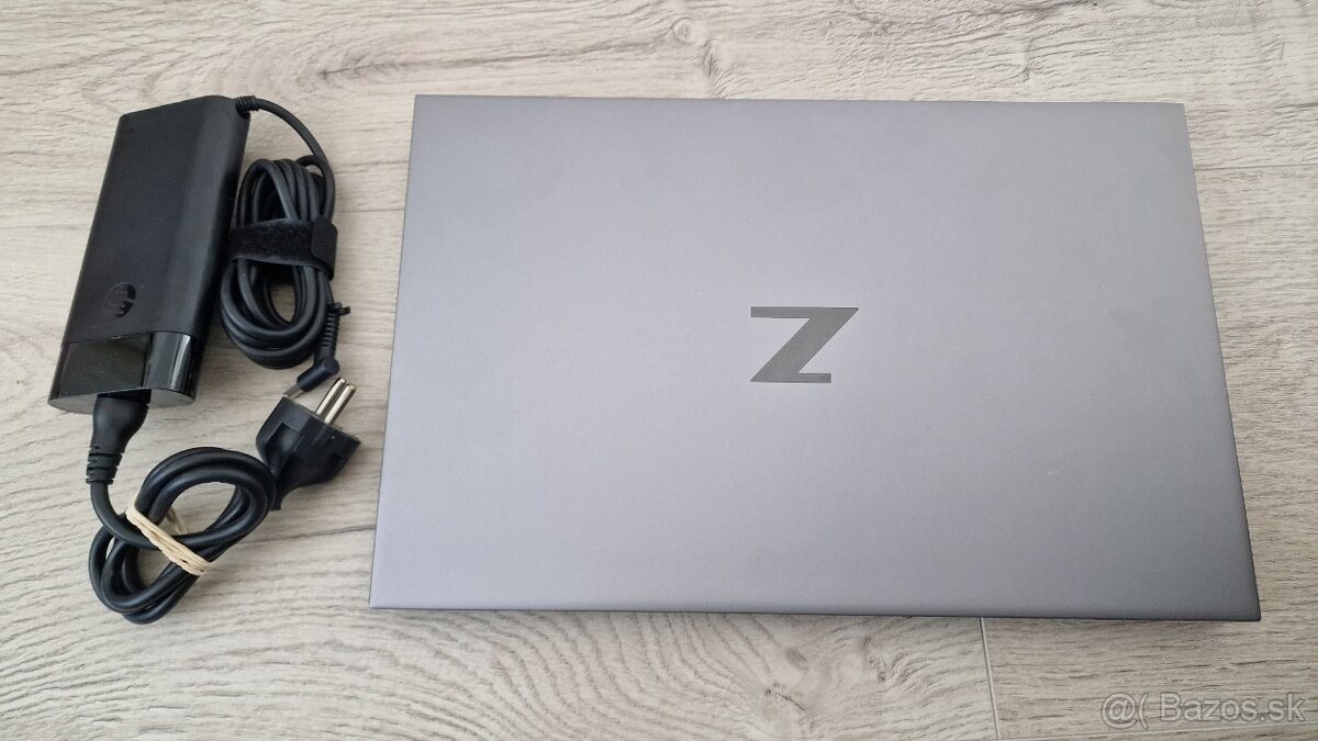 HP Zbook Studio G7 / Intel i7 / 32GB RAM / 512GB SSD / Dock