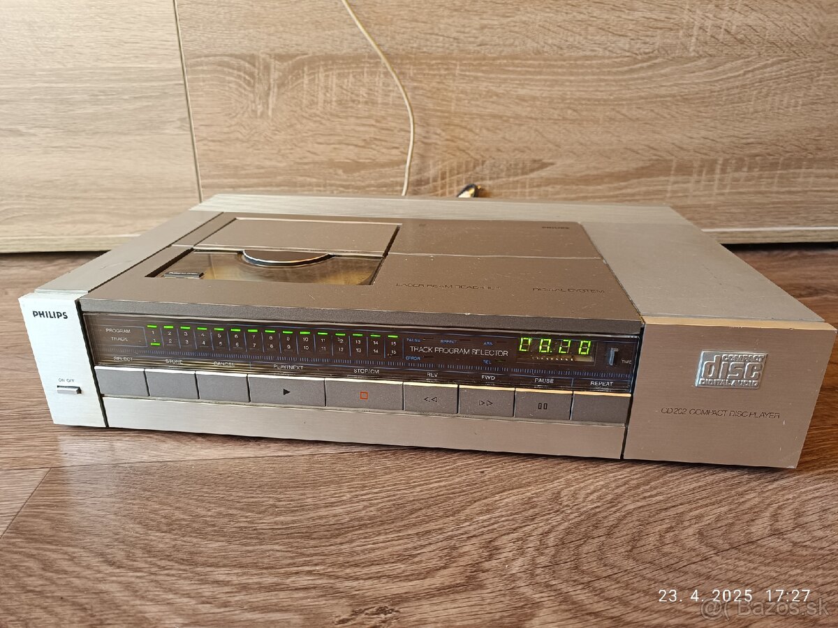 PHILIPS CD202...1983-84... BELGICKO