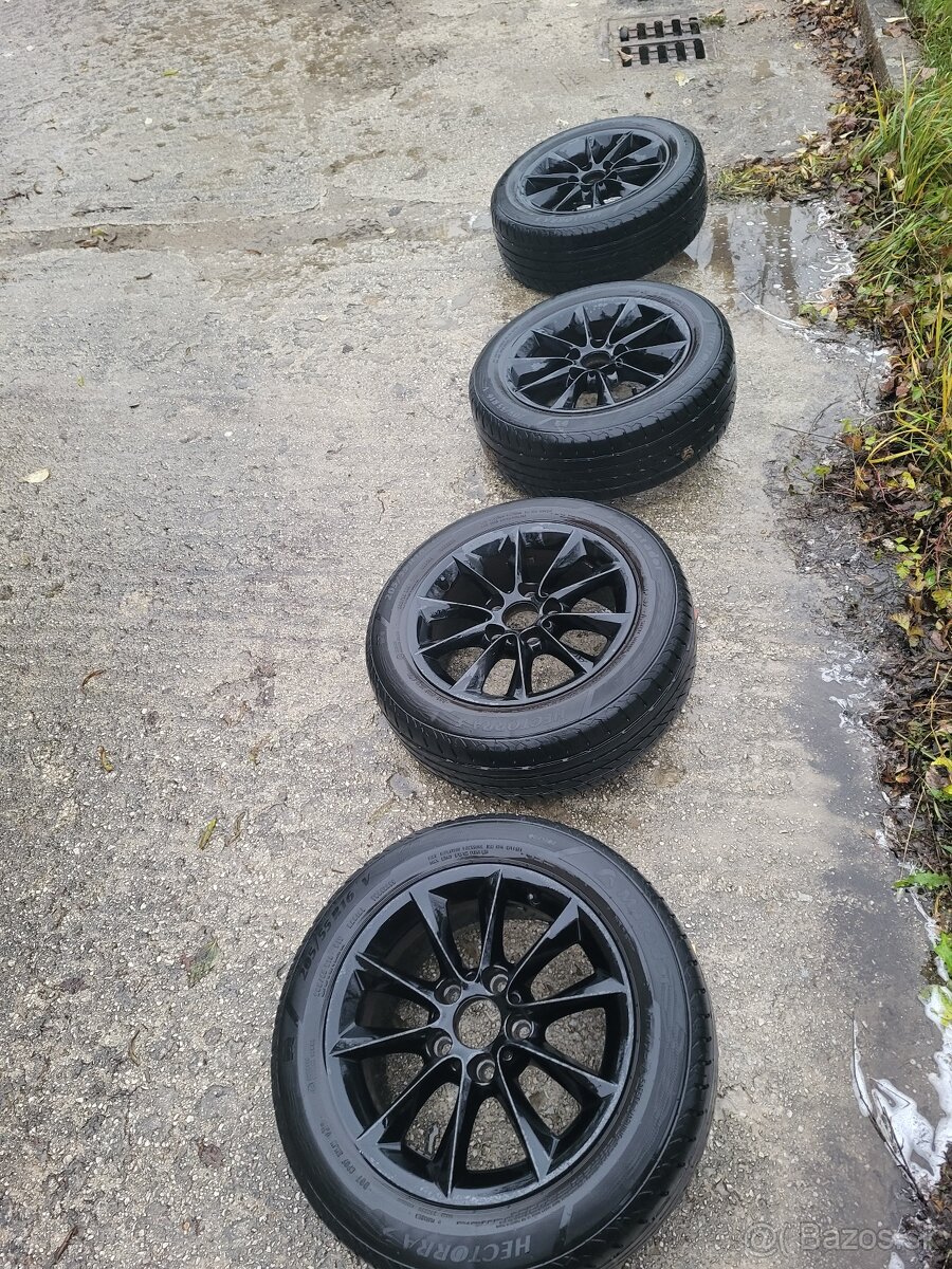 Disky s pneu BMW