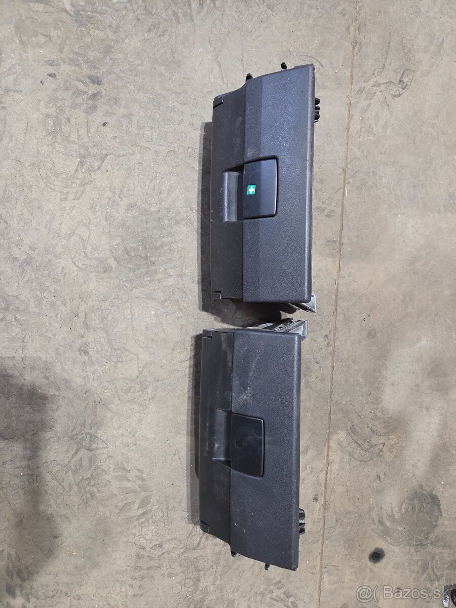 Predam schranky pod sedaciky audi a3 8p