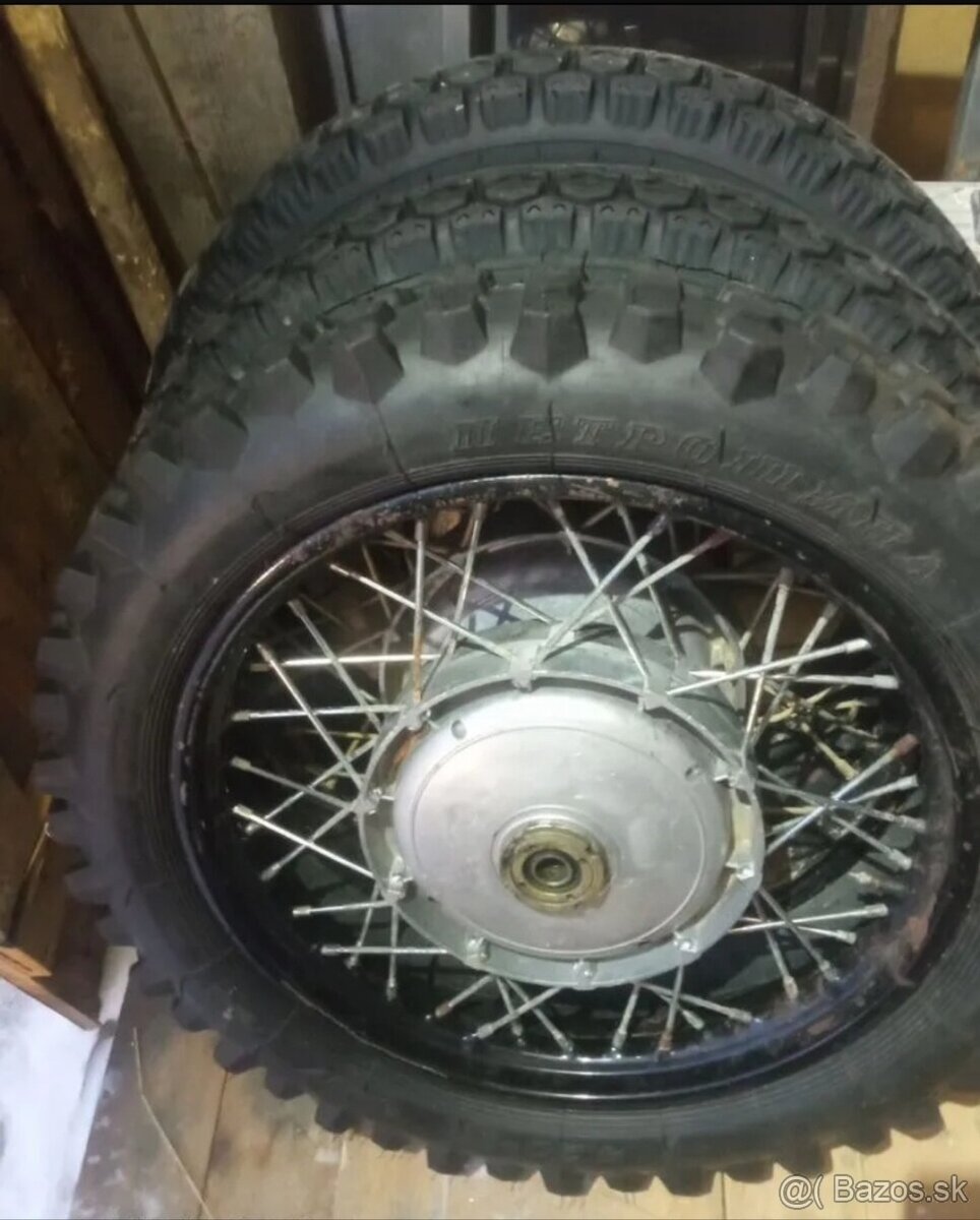 Nové pneu i-40 3.75-19 kolo pásek pod duši Dneper Ural dnepr