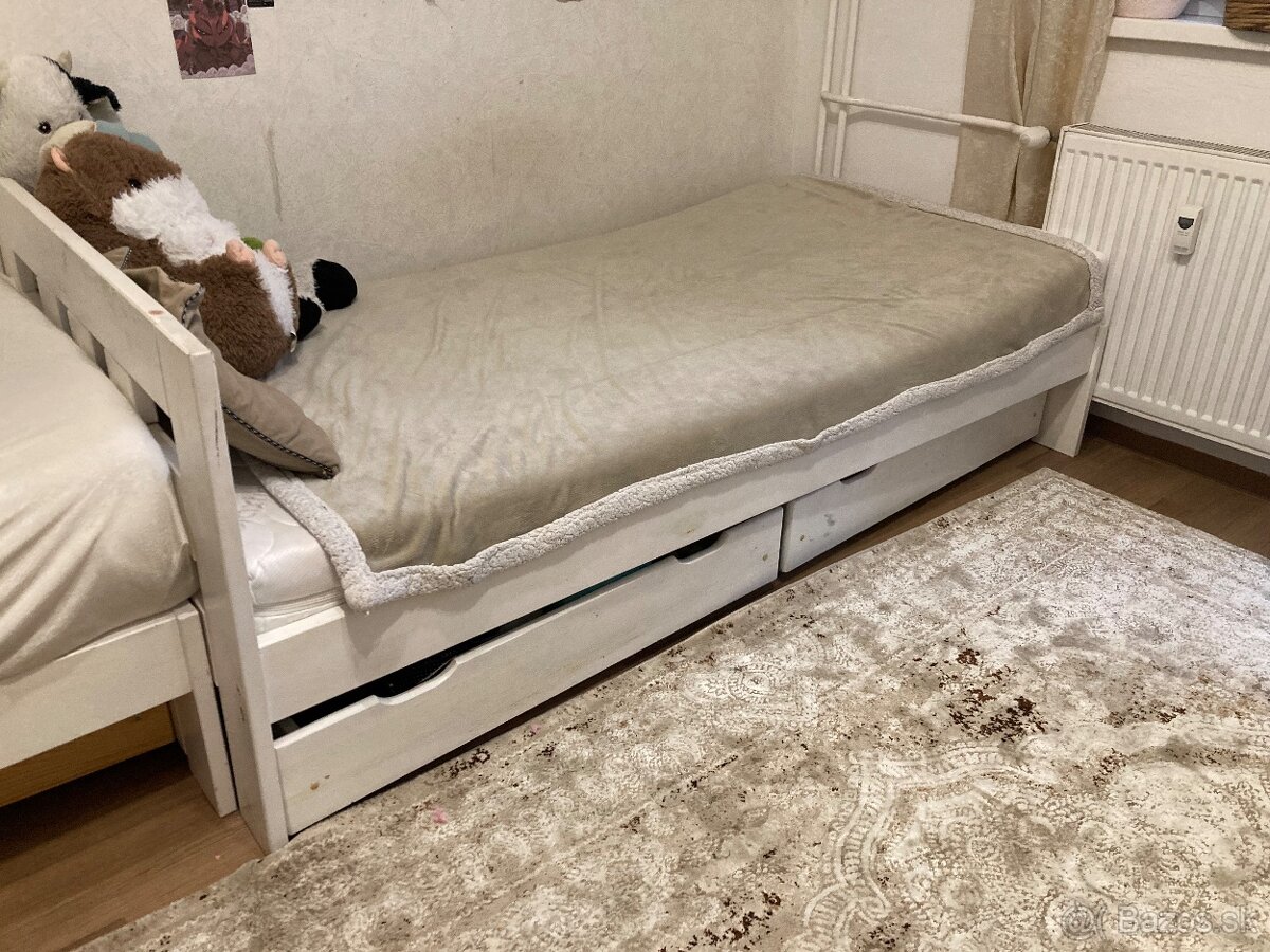 Posteľ komplet