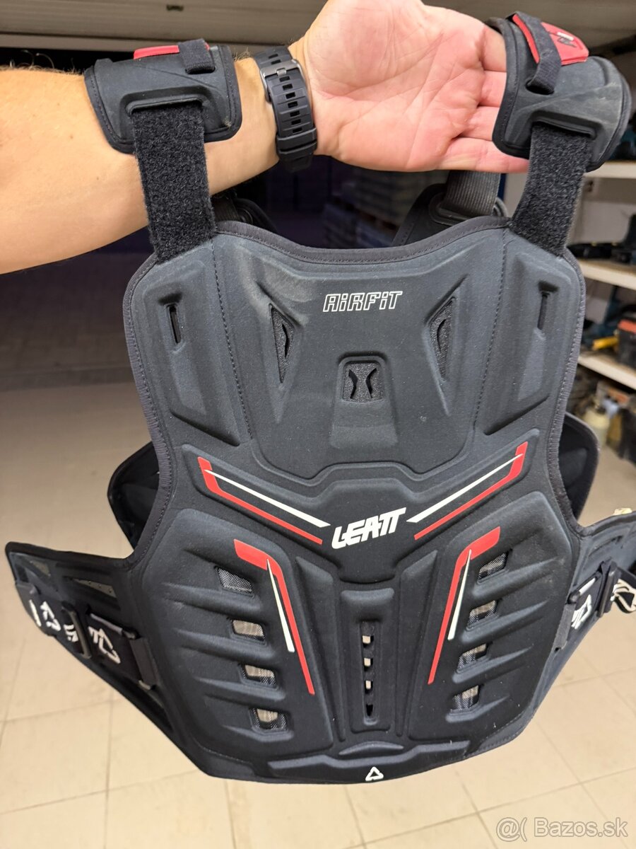 Hrudný chránič Leatt 3DF AirFit