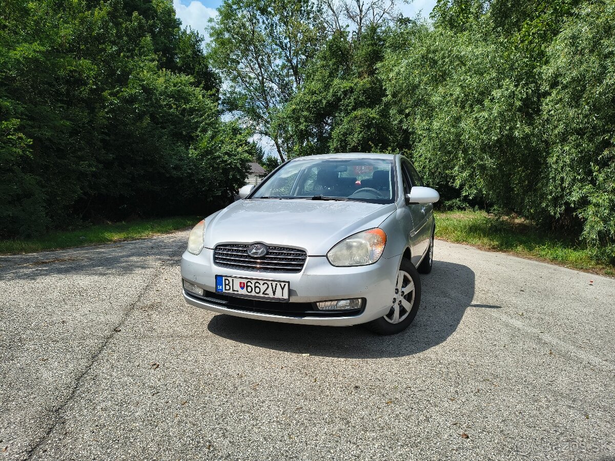 Hyundai Accent CRDI 16V
