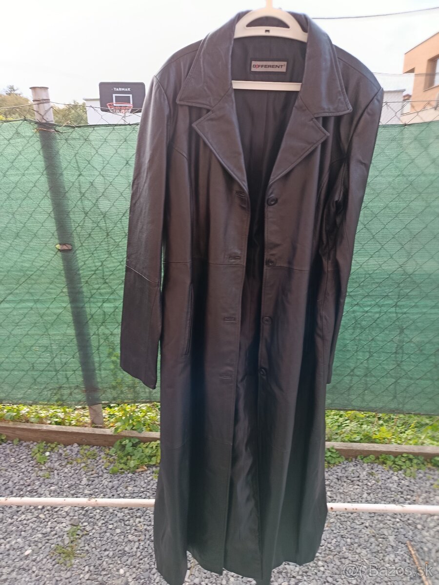 Dámsky kožený kabát