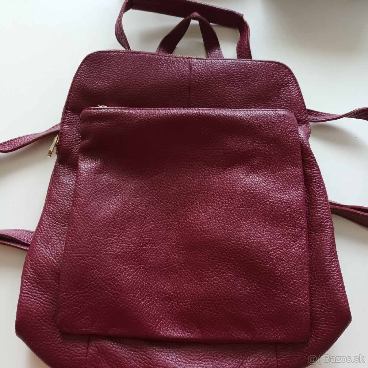 Predám ruksak a kabelu