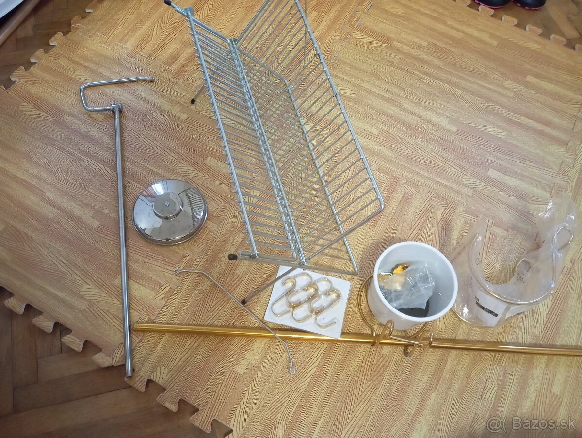 Kuchynské a kúpeľňové doplnky