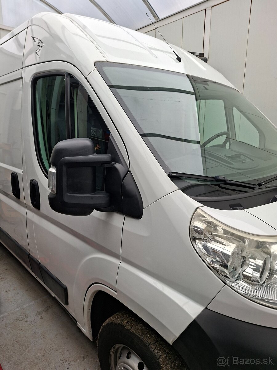 Peugeot Boxer 2.2