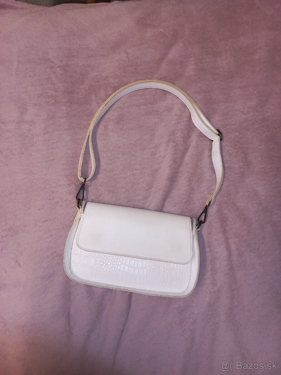 Biela ekokožená kabelka od ukrajinskej značky Katy Soho
