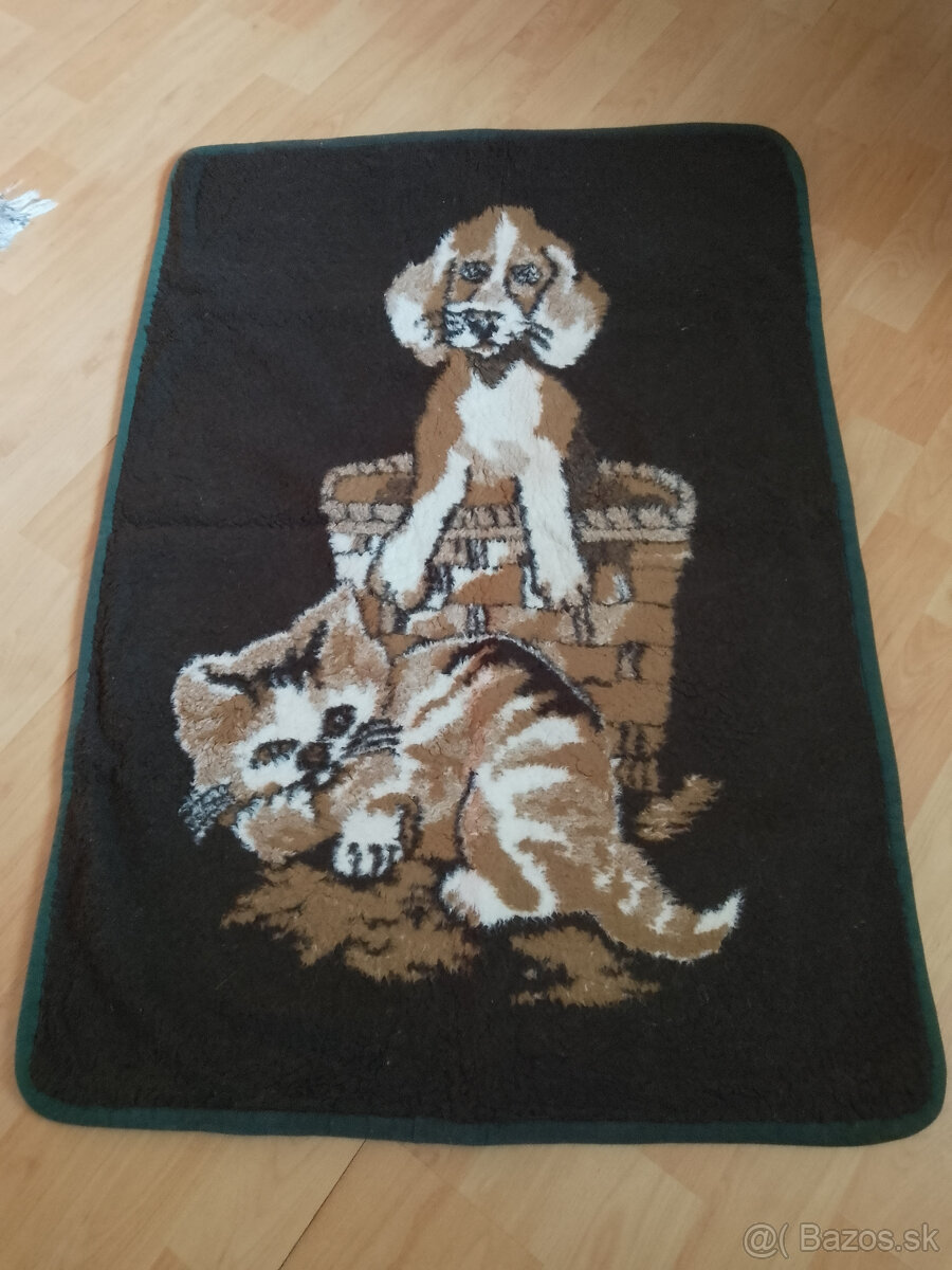 Predám deky z ovčieho rúna,ručne tkané koberce