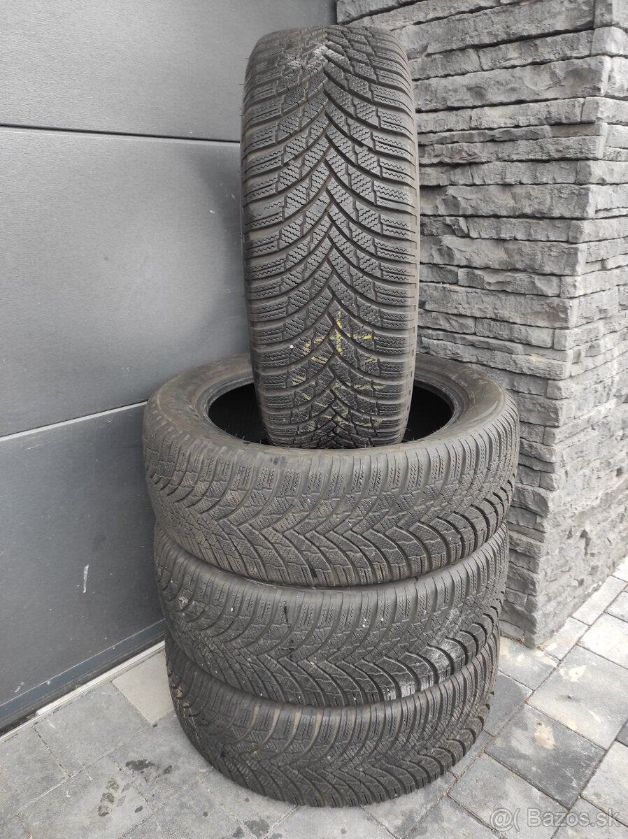 Zimné pneumatiky 215/55R18 Firestone