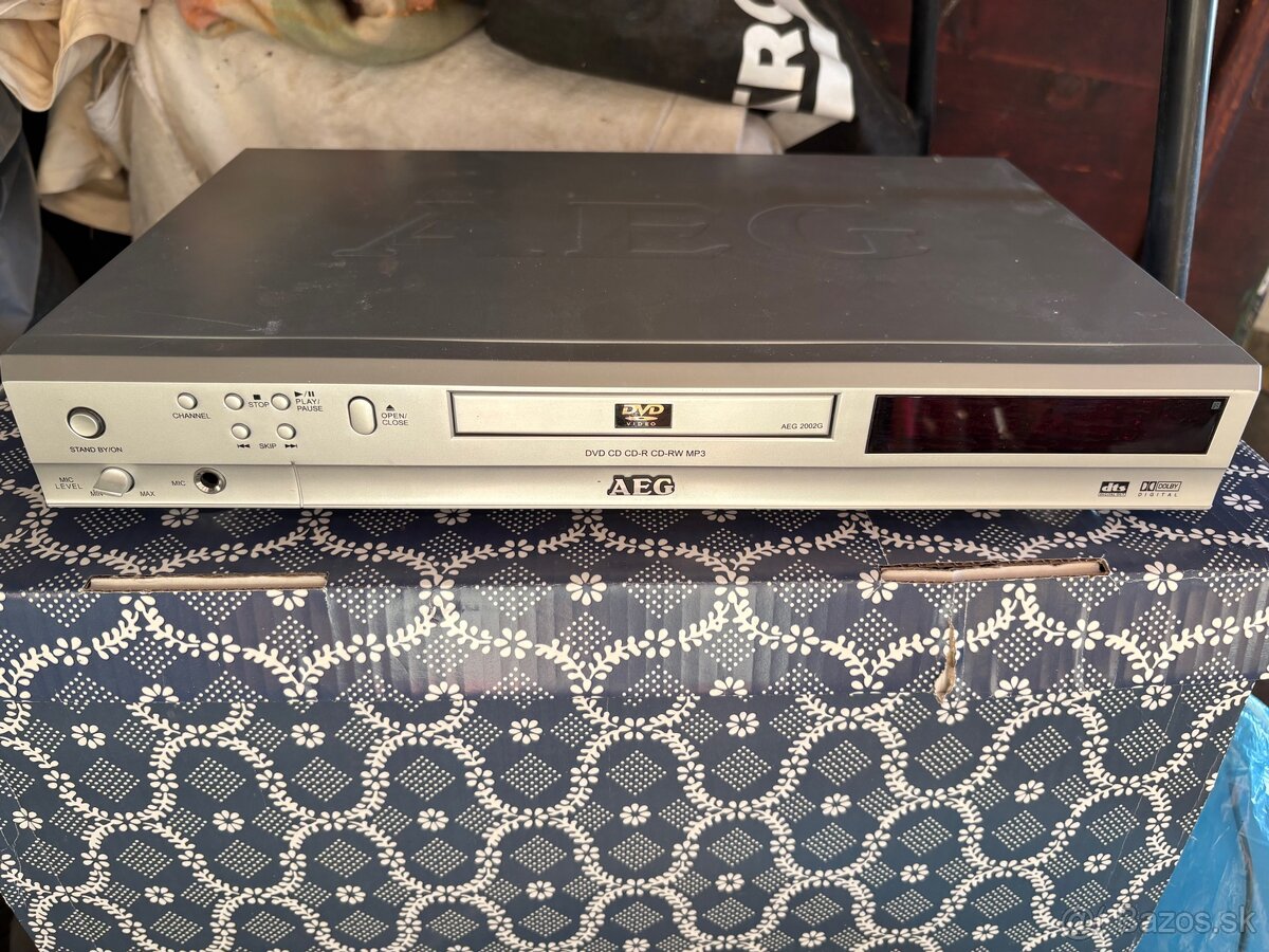 AEG DVD CD CD-R CD-WR MP3