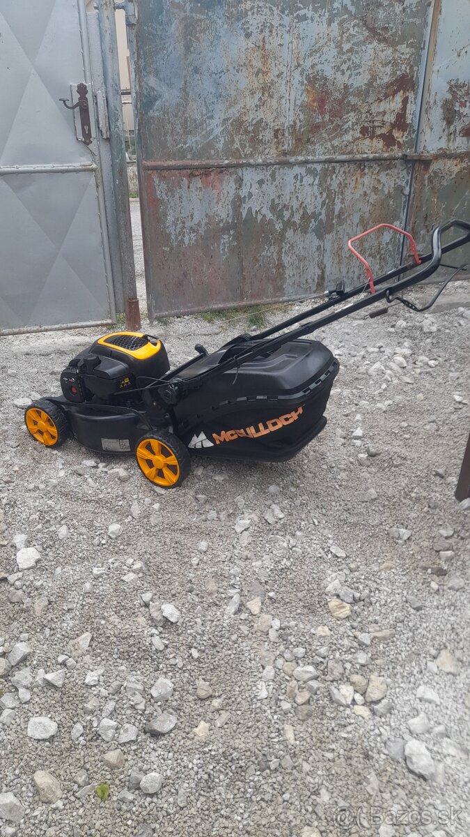 Mc Culloch M46-125R benzínová kosačka +pojazd