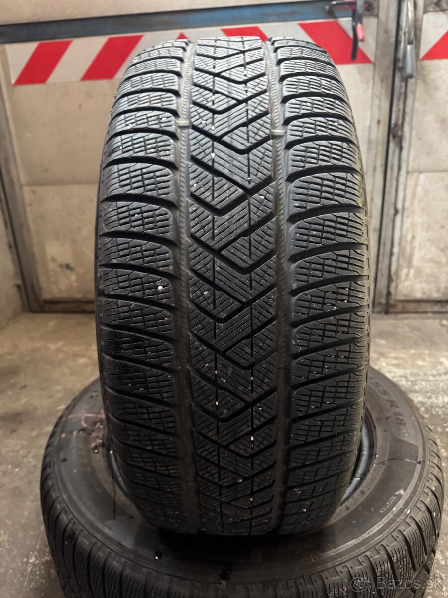 255/55 R18 Pirelli zimné