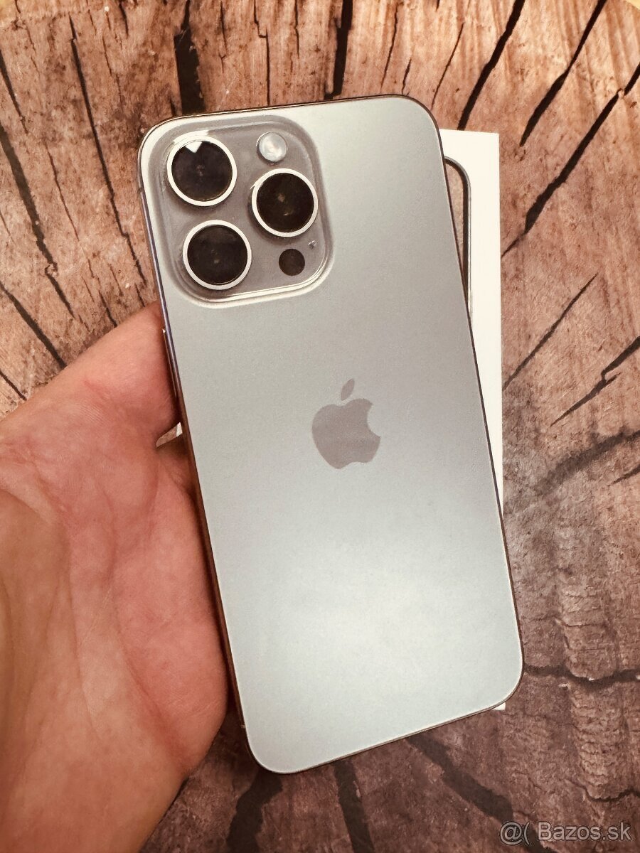 iphone 15 Pro max 256 natural batéria 90% top stav