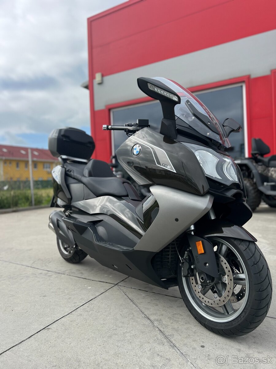 BMW C650GT