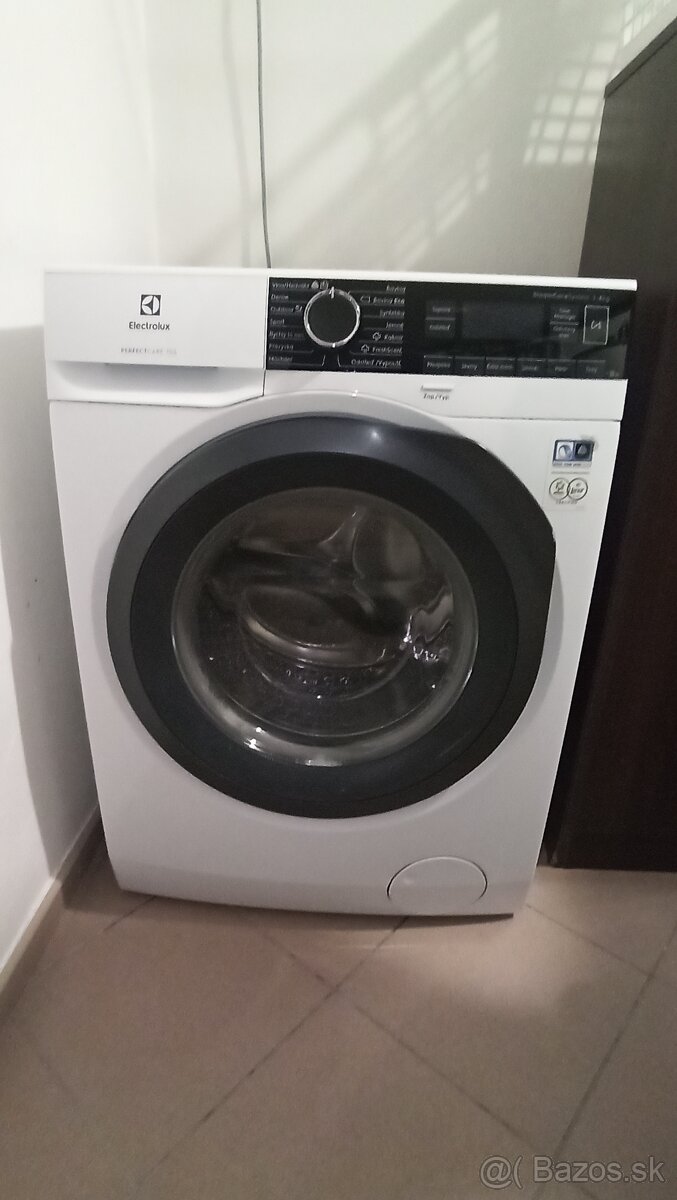 Darujem práčku Electrolux