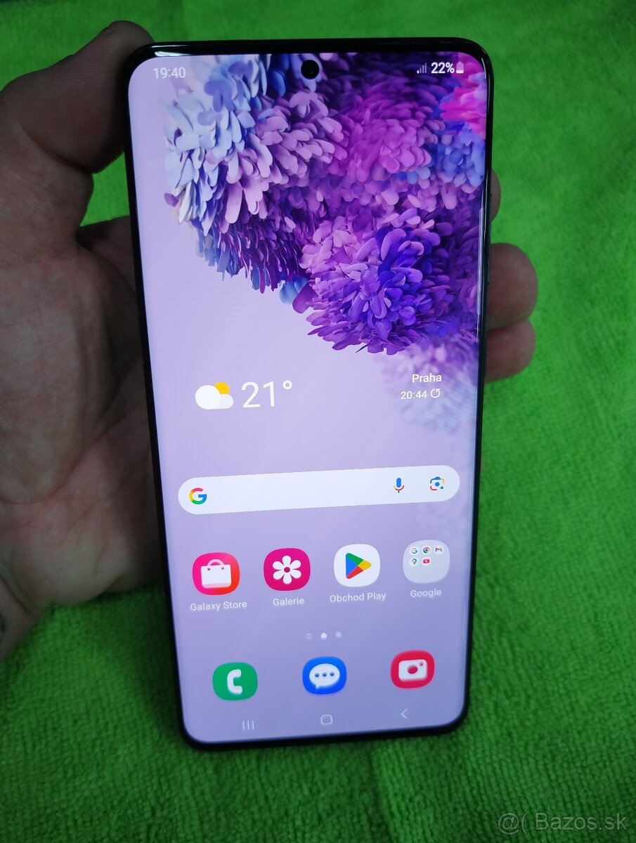 Samsung Galaxy s20 plus