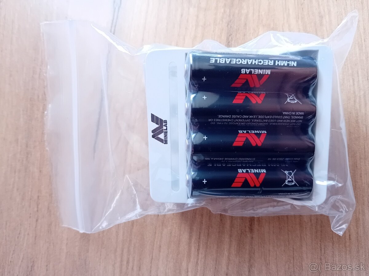 Detektor Kovov Minelab-Nabíjacie Baterie