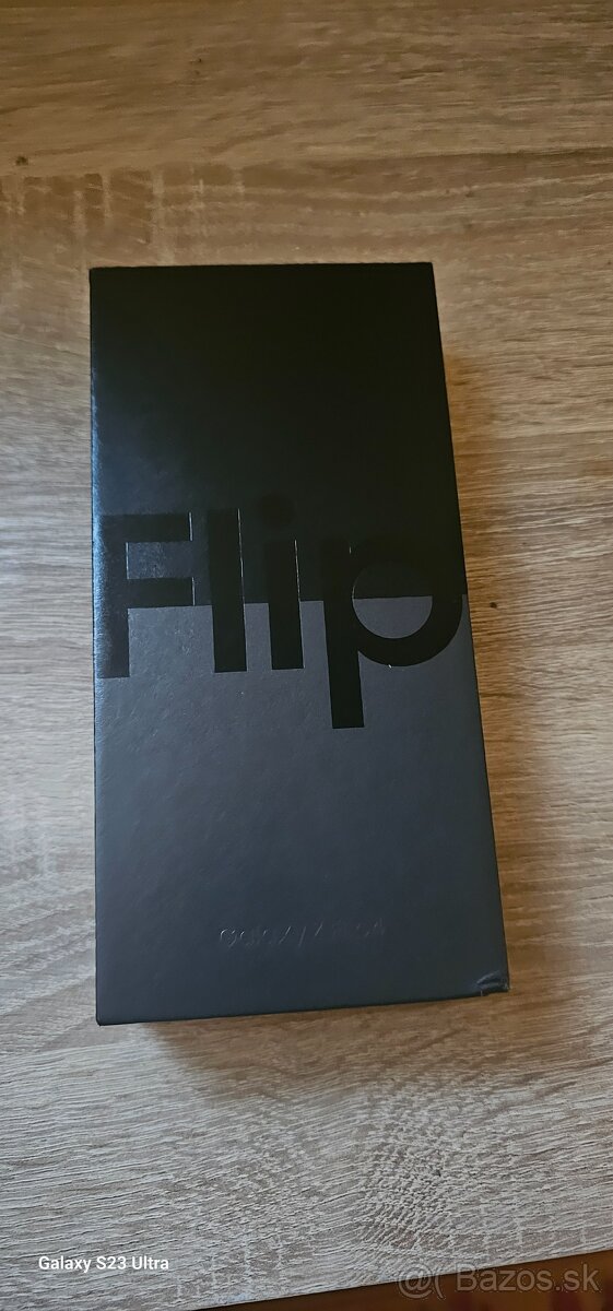 Samsung galaxi z flip 4