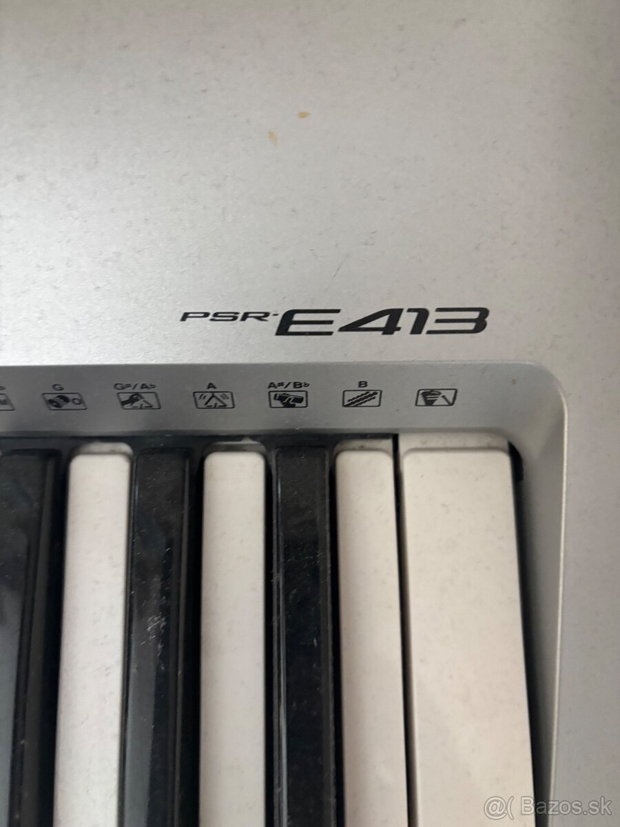 Keyboard yamaha PSR E413