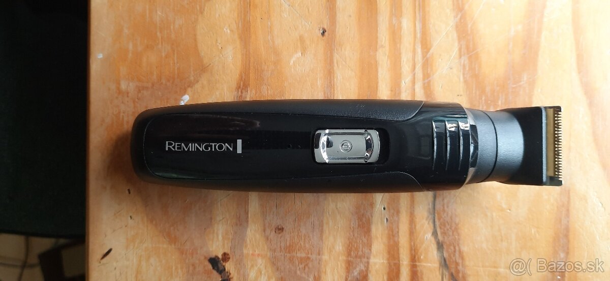 Zastrihávač/holliaci strojček Remington PG6130