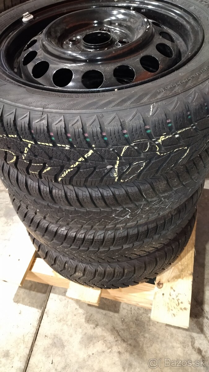 Zimné pneu 155/55R14 na diskoch 4x100