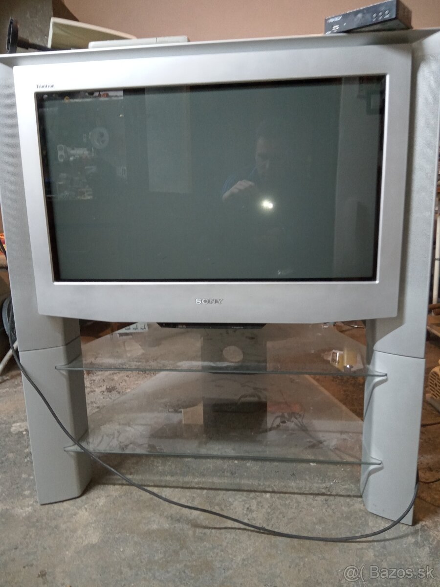 Televízor Sony Trinitron KV - 32 FQ75D