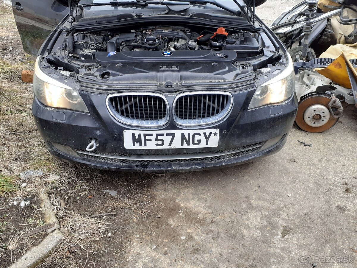Predam predny facelift naraznik z BMW E60