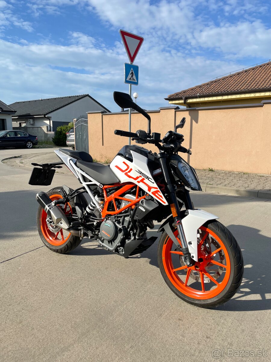 KTM Duke 390