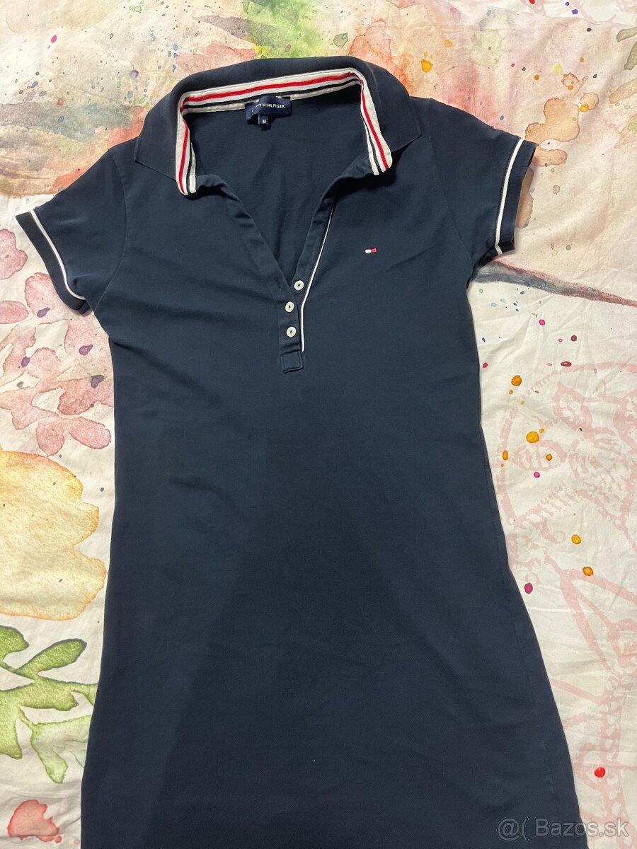 Šaty Hilfiger