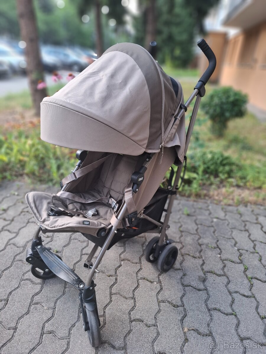 Športový golfový kočík