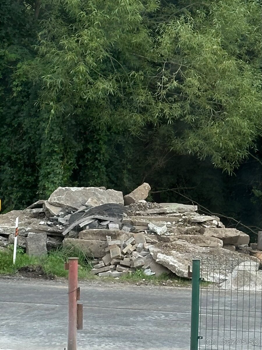 Darujeme betóny