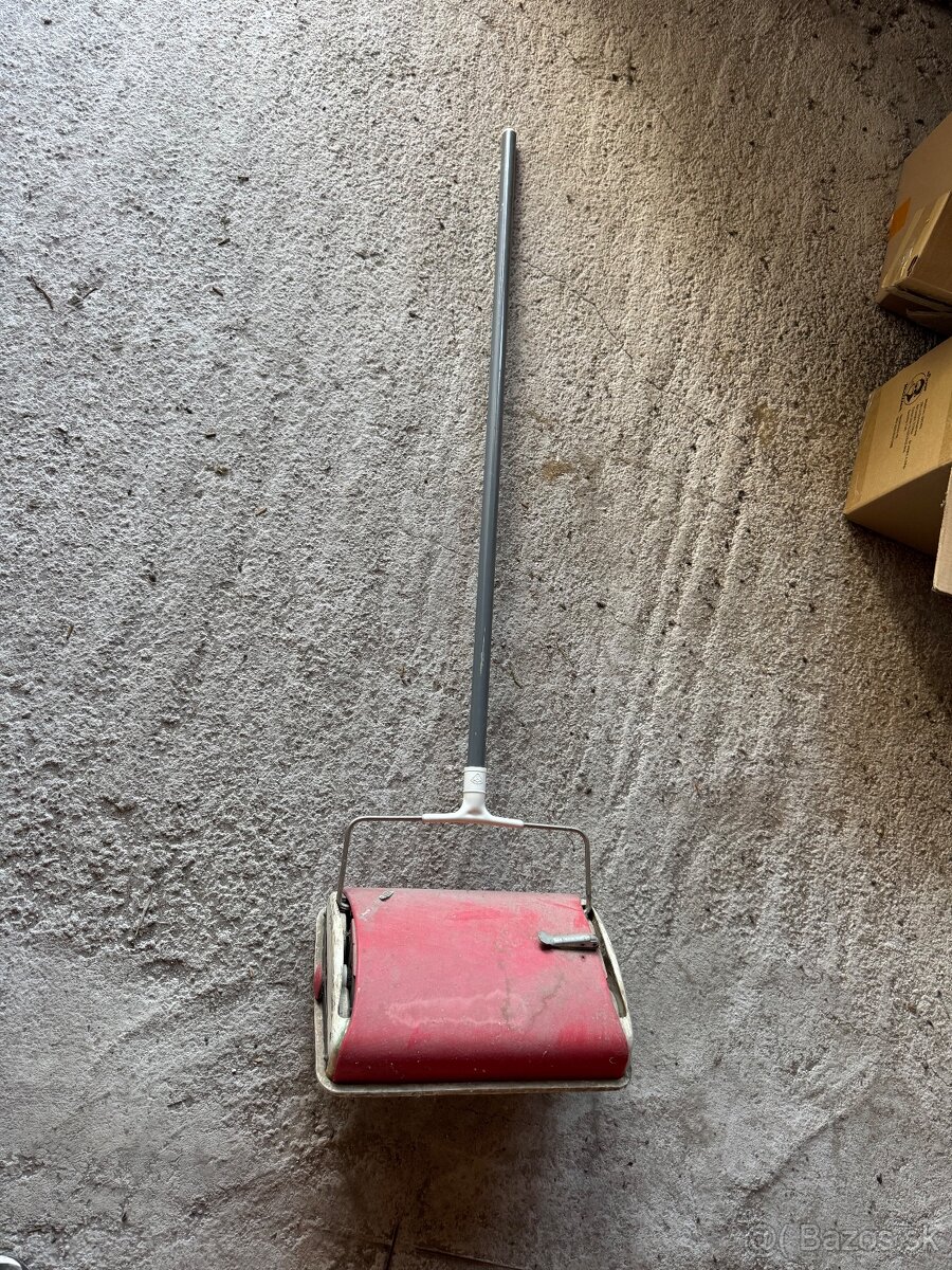 Predám mechanicku metlu