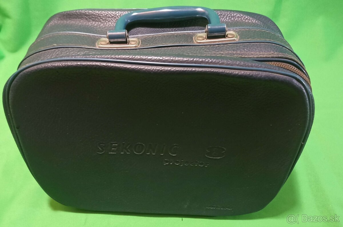 Kufor na projektor Sekonic 8