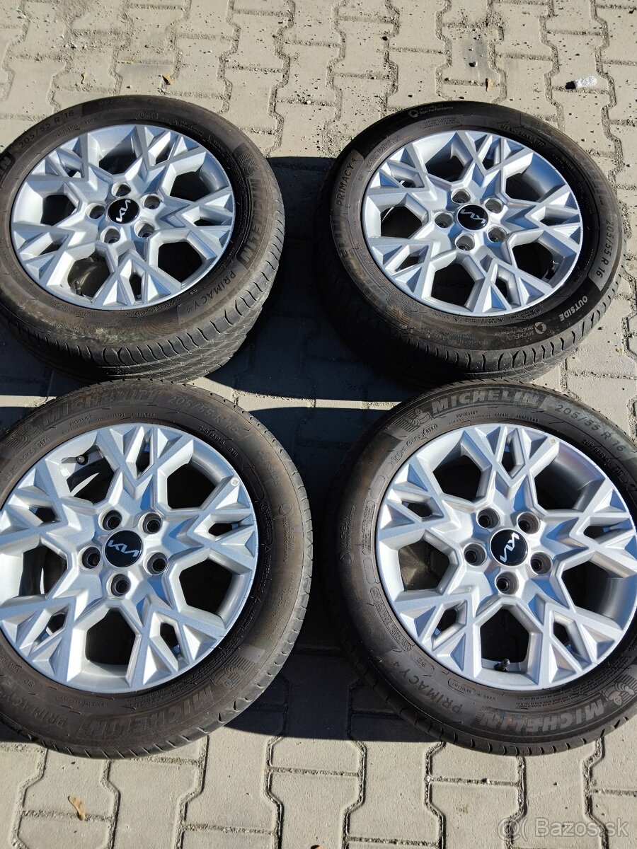 Alu disky 5x114,3 R16 Kia