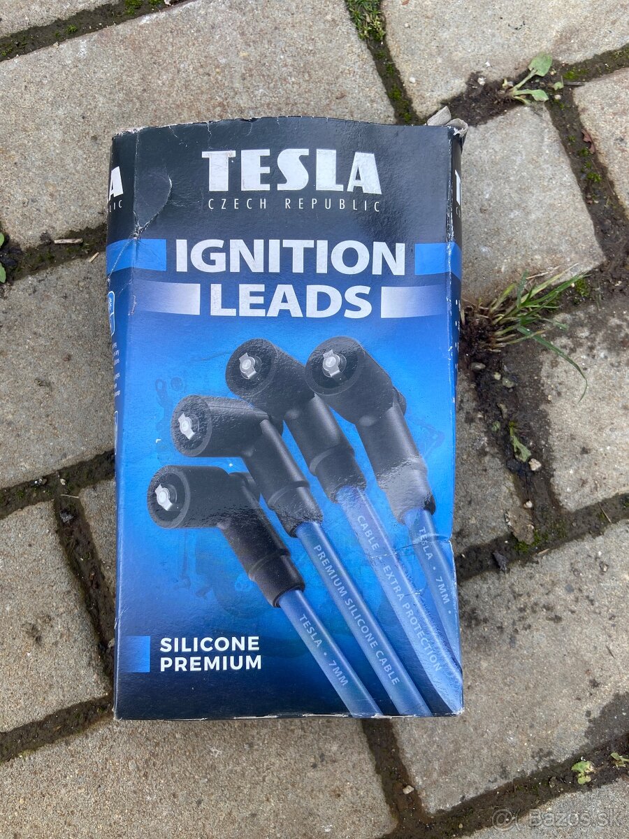 Lada Niva 1.7 sada zapalovacích káblov